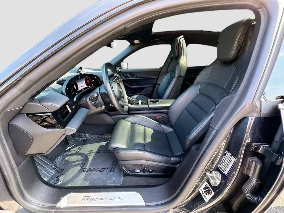 2020 Porsche Taycan 4S - Image 5 of 5