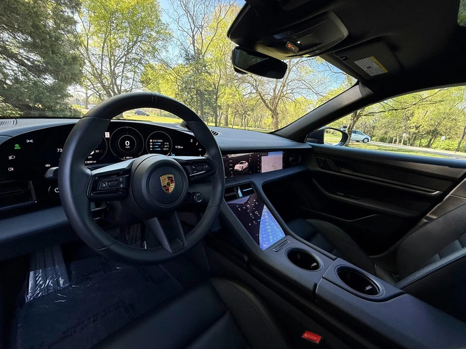 2020 Porsche Taycan 4S - Image 18 of 21