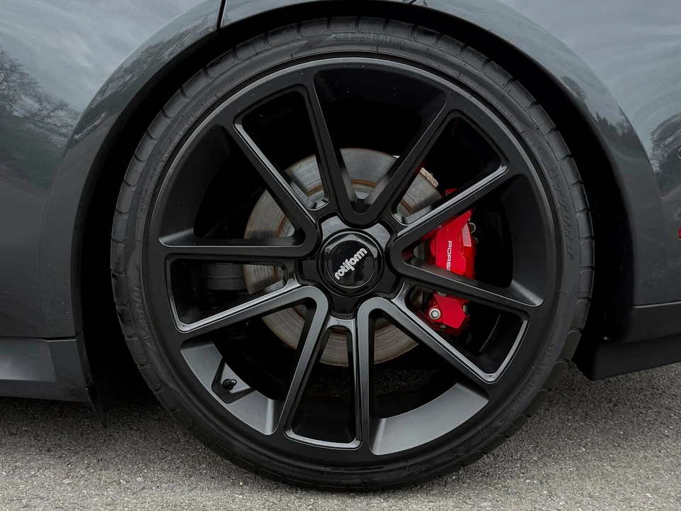 2020 Porsche Taycan 4S - Image 13 of 21
