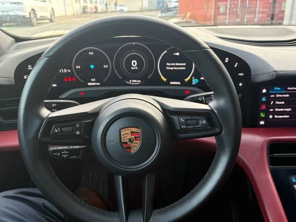 2020 Porsche Taycan 4S - Image 8 of 11