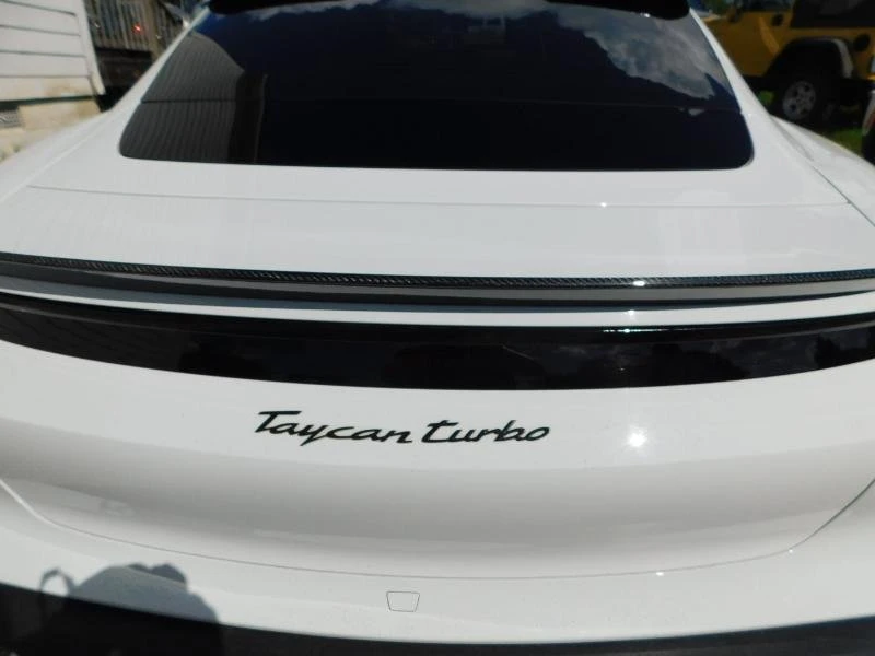 2020 Porsche Taycan - Image 17 of 20