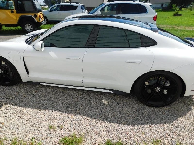 2020 Porsche Taycan - Image 9 of 20