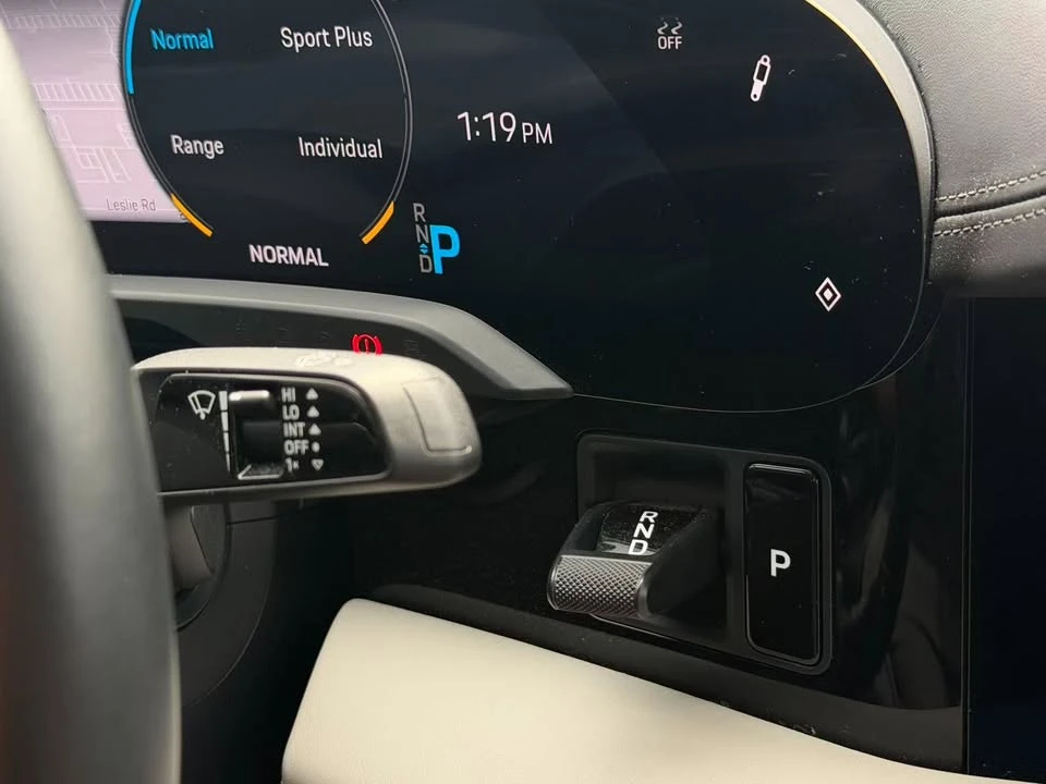 2020 Porsche Taycan - Image 16 of 19