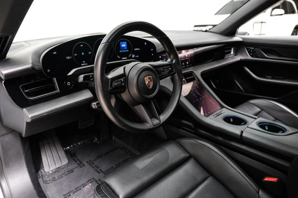2020 Porsche Taycan - Image 4 of 20
