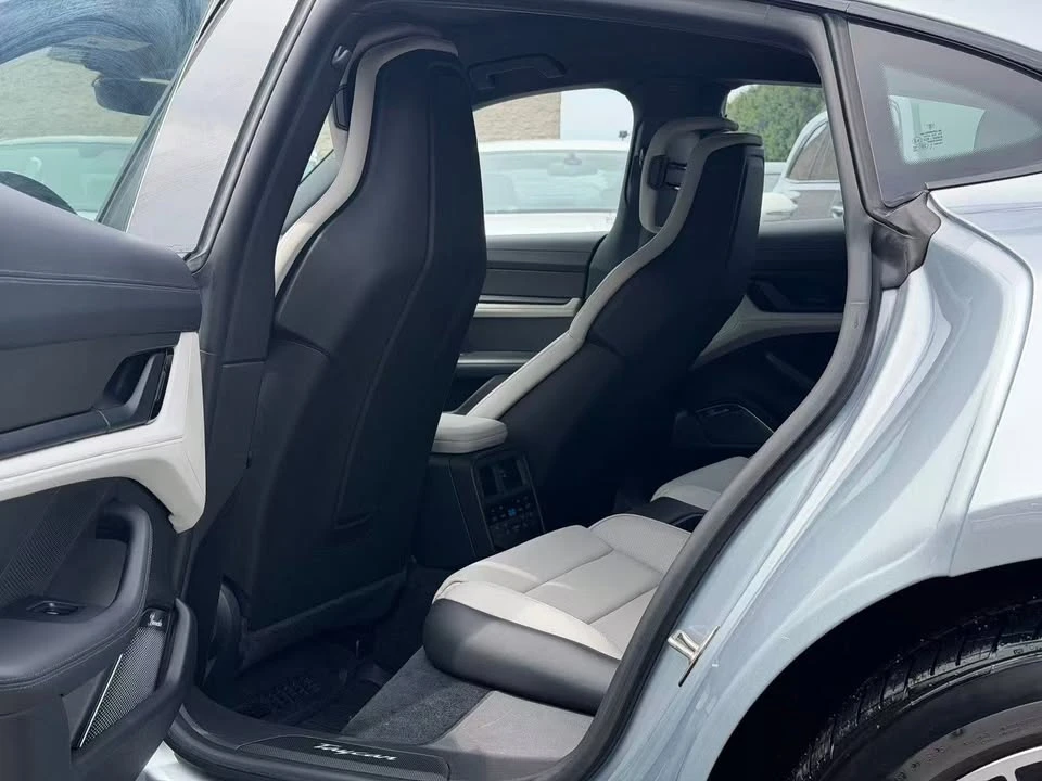2020 Porsche Taycan - Image 19 of 19