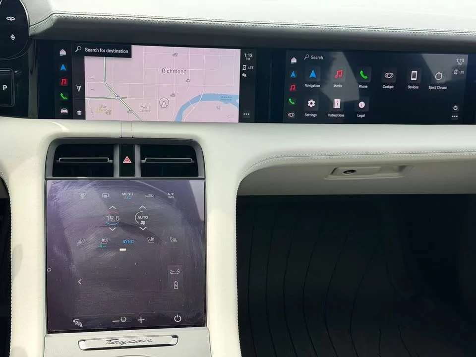 2020 Porsche Taycan - Image 14 of 19
