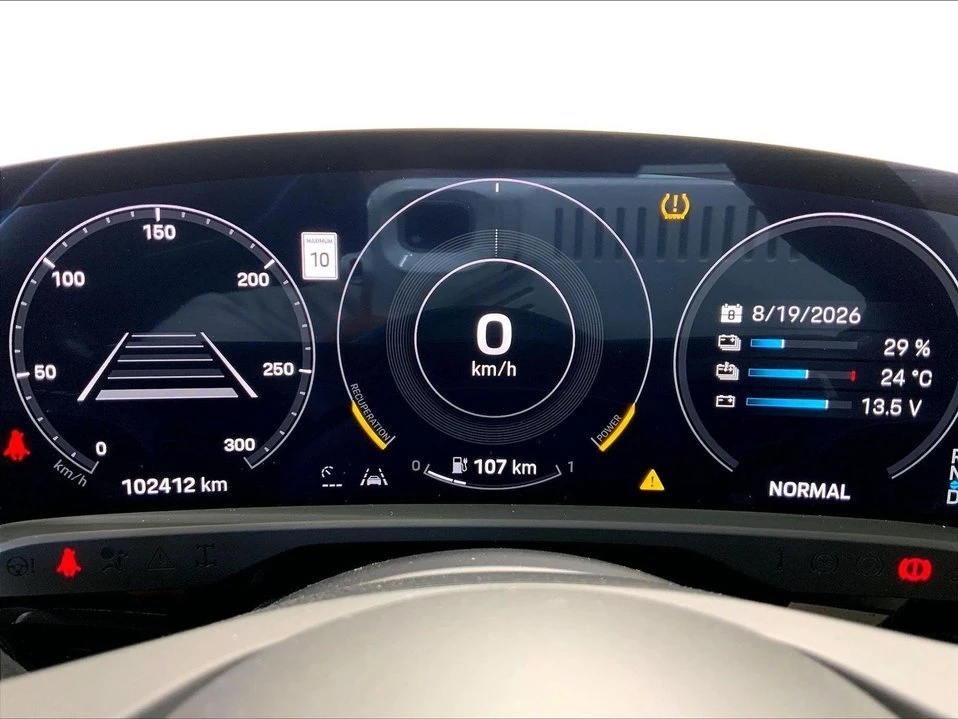 2020 Porsche Taycan - Image 16 of 20