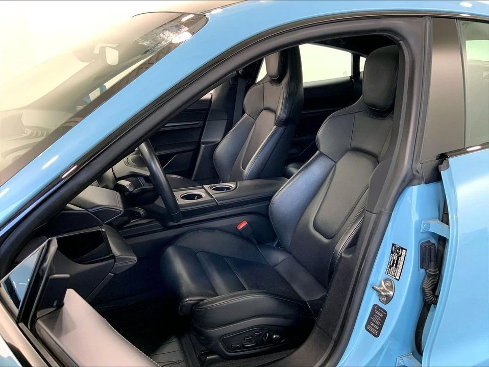 2020 Porsche Taycan - Image 9 of 20