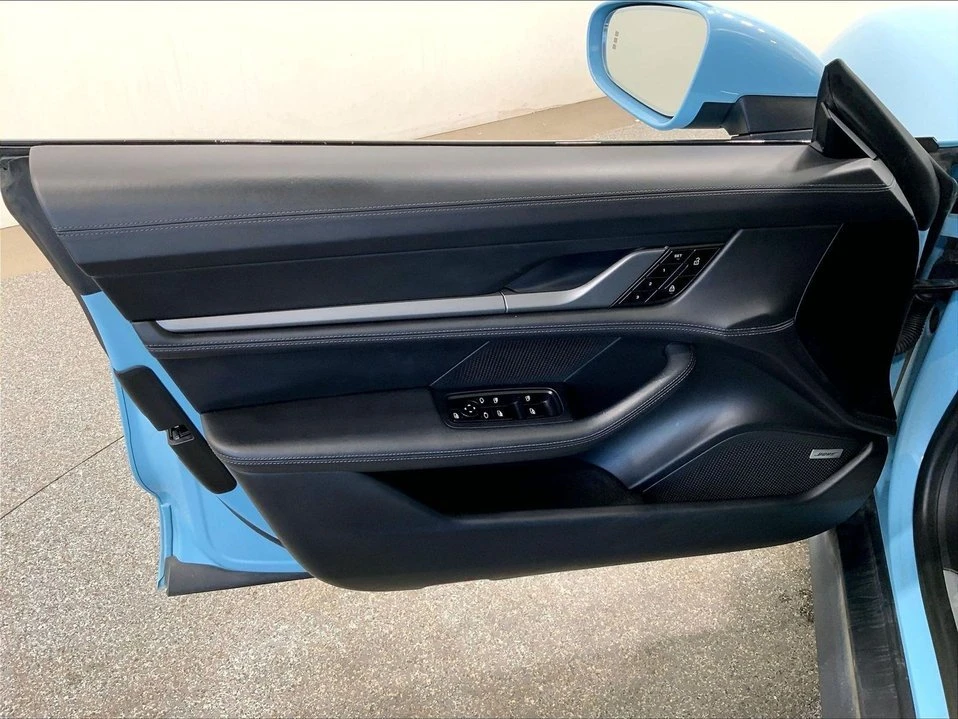 2020 Porsche Taycan - Image 8 of 20