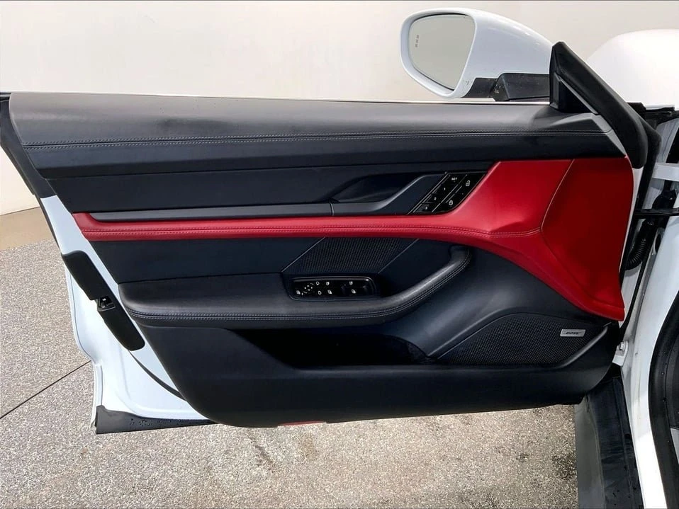 2020 Porsche Taycan - Image 9 of 20