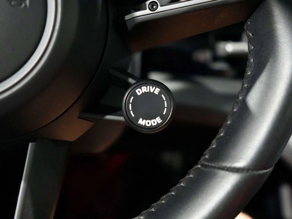 2020 Porsche Taycan - Image 17 of 20
