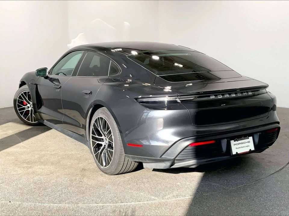 2020 Porsche Taycan - Image 7 of 20