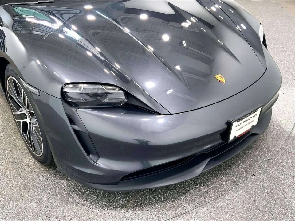 2020 Porsche Taycan - Image 10 of 20