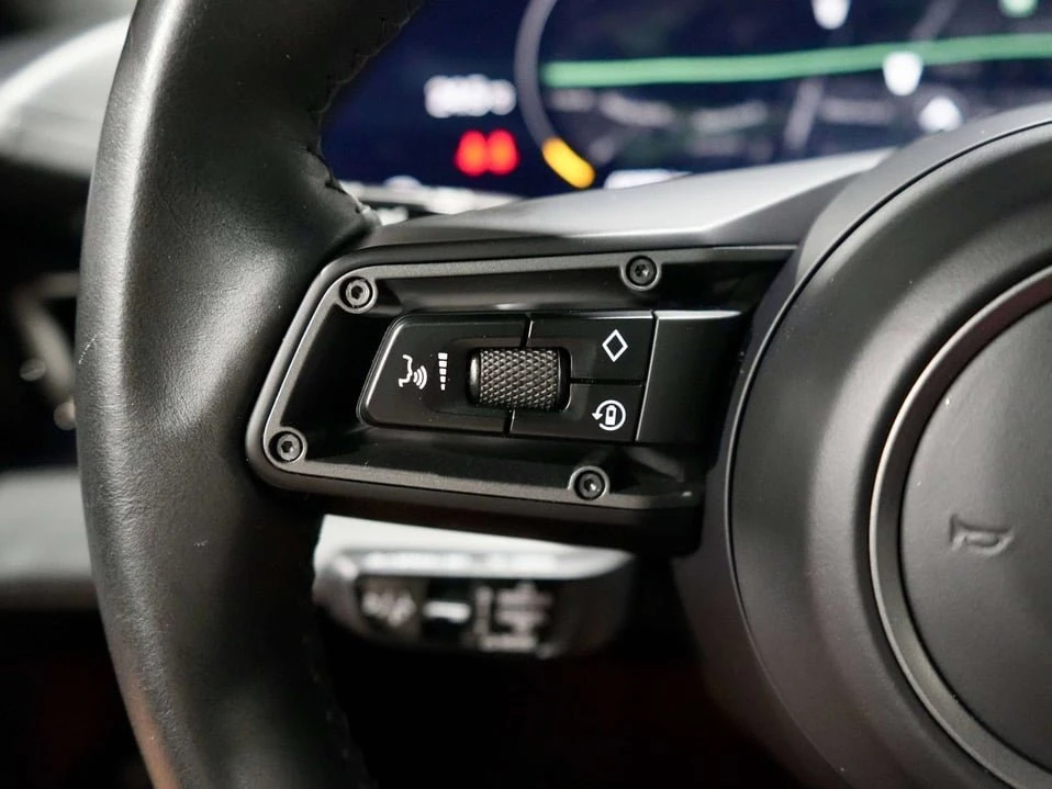 2020 Porsche Taycan - Image 15 of 20