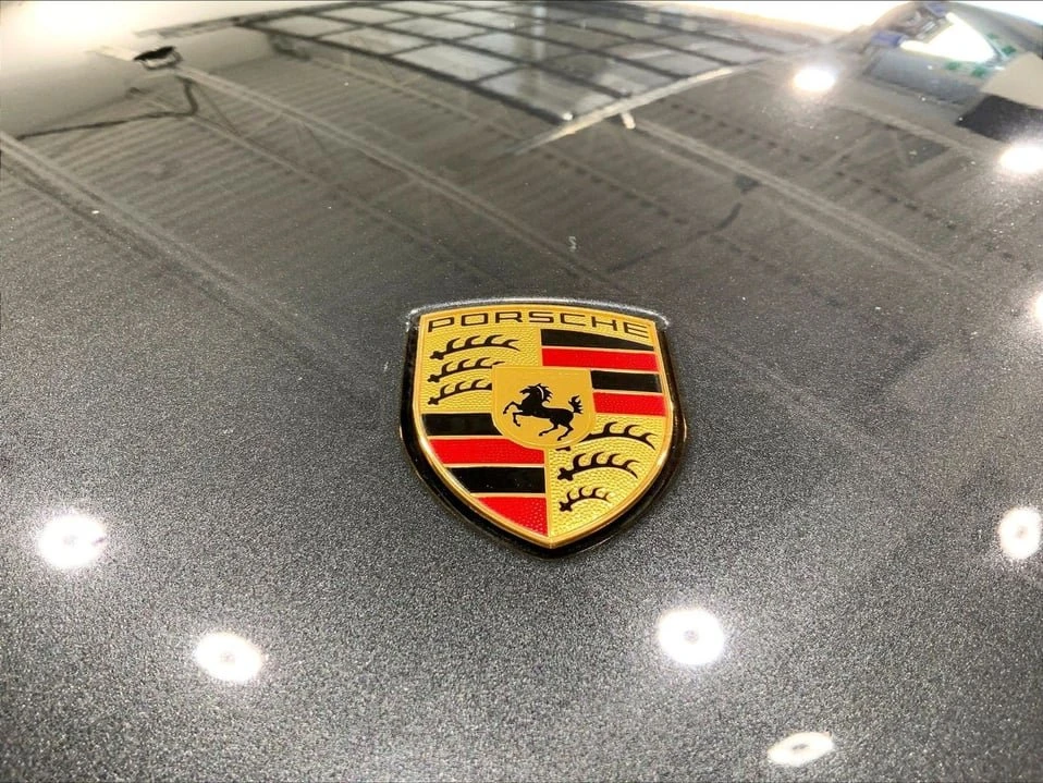 2020 Porsche Taycan - Image 19 of 20