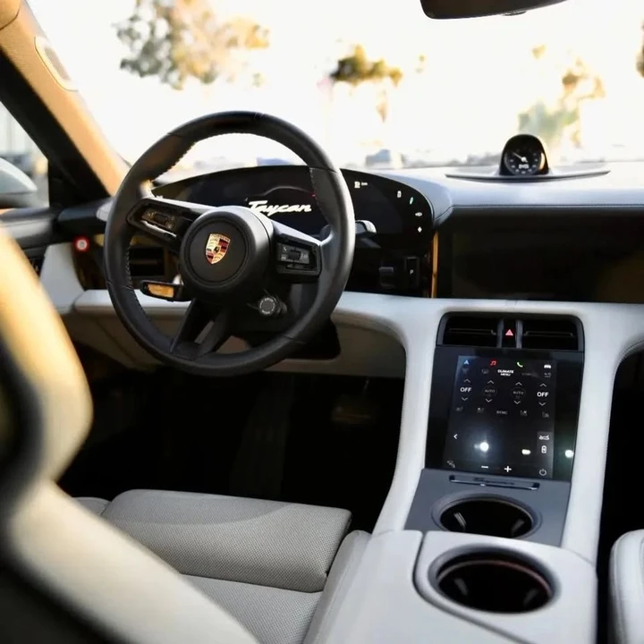 2020 Porsche Taycan - Image 5 of 6