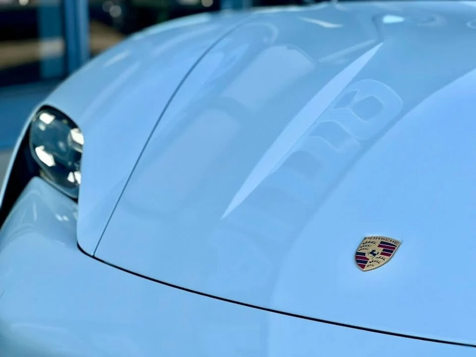 2020 Porsche Taycan - Image 11 of 20