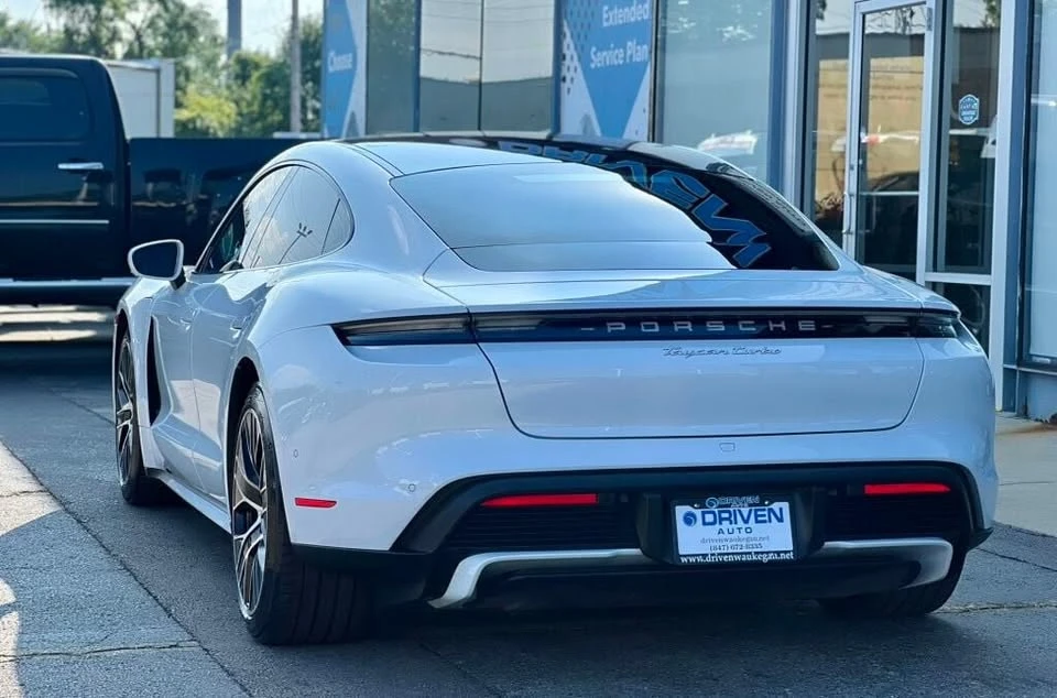 2020 Porsche Taycan - Image 3 of 20