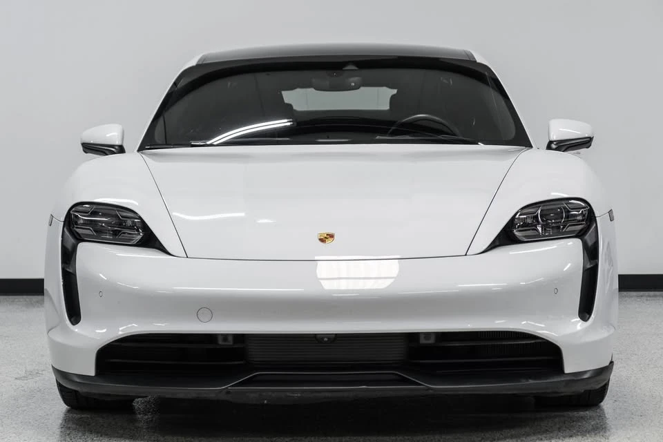 2020 Porsche Taycan - Image 6 of 19