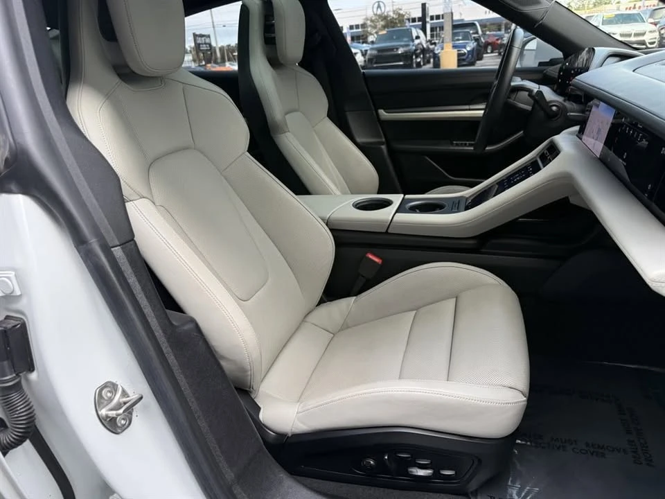 2020 Porsche Taycan - Image 16 of 20