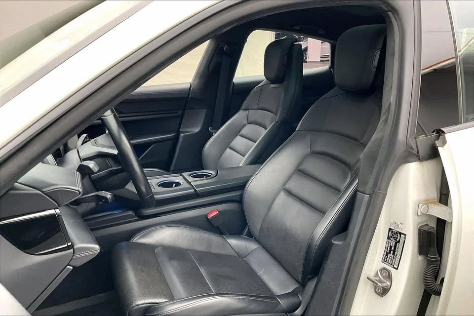 2020 Porsche Taycan Turbo - Image 8 of 20