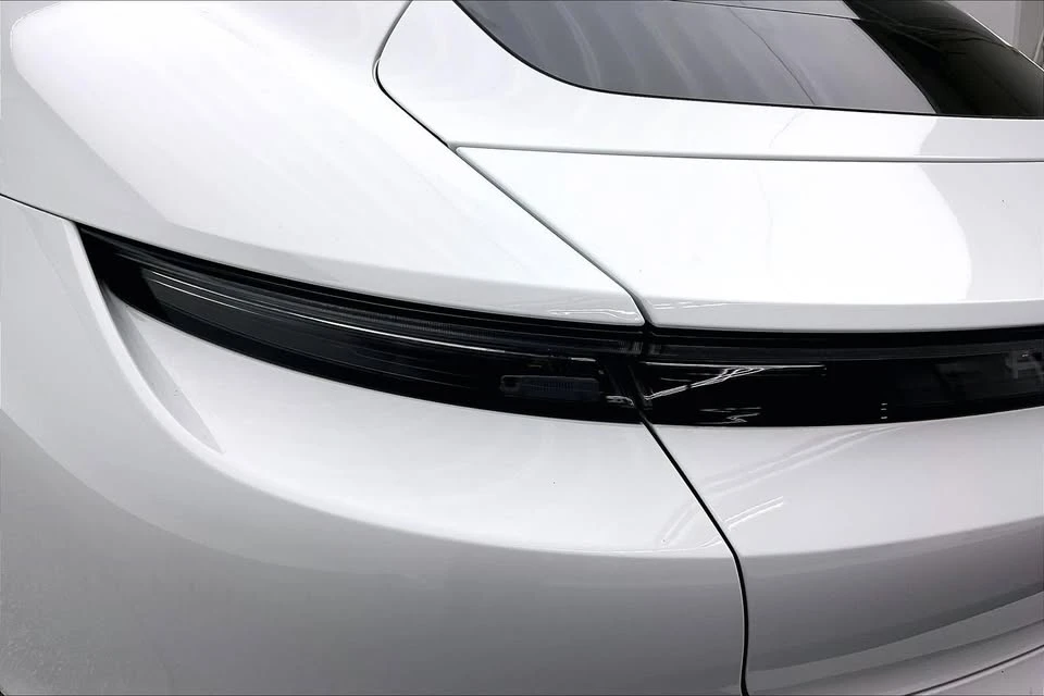 2020 Porsche Taycan Turbo - Image 18 of 20