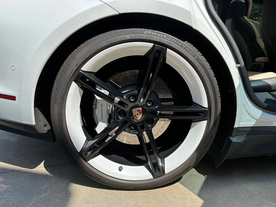 2020 Porsche Taycan Turbo - Image 23 of 24