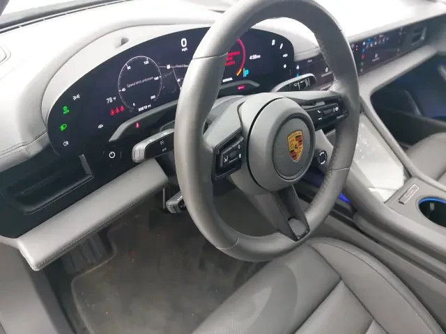 2020 Porsche Taycan Turbo - Image 4 of 4