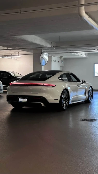 2020 Porsche Taycan Turbo - Image 8 of 20