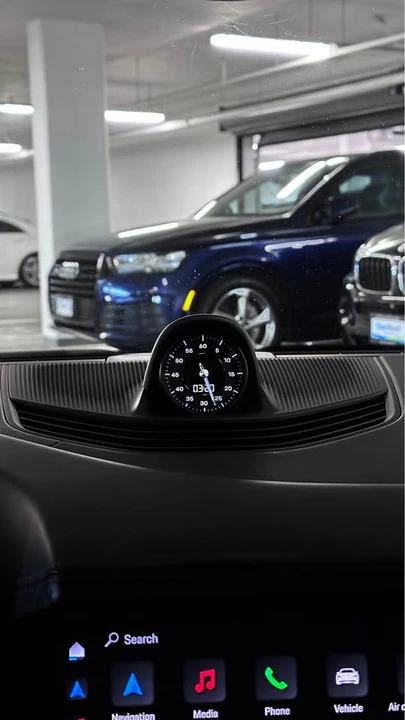 2020 Porsche Taycan Turbo - Image 15 of 20