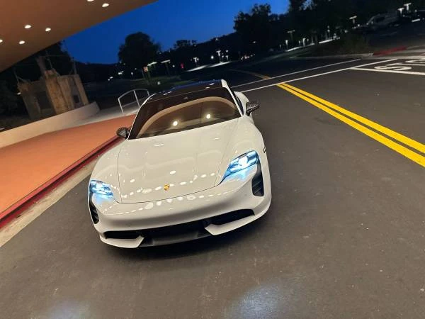 2020 Porsche Taycan Turbo - Image 5 of 16