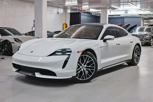 2020 Porsche Taycan Turbo