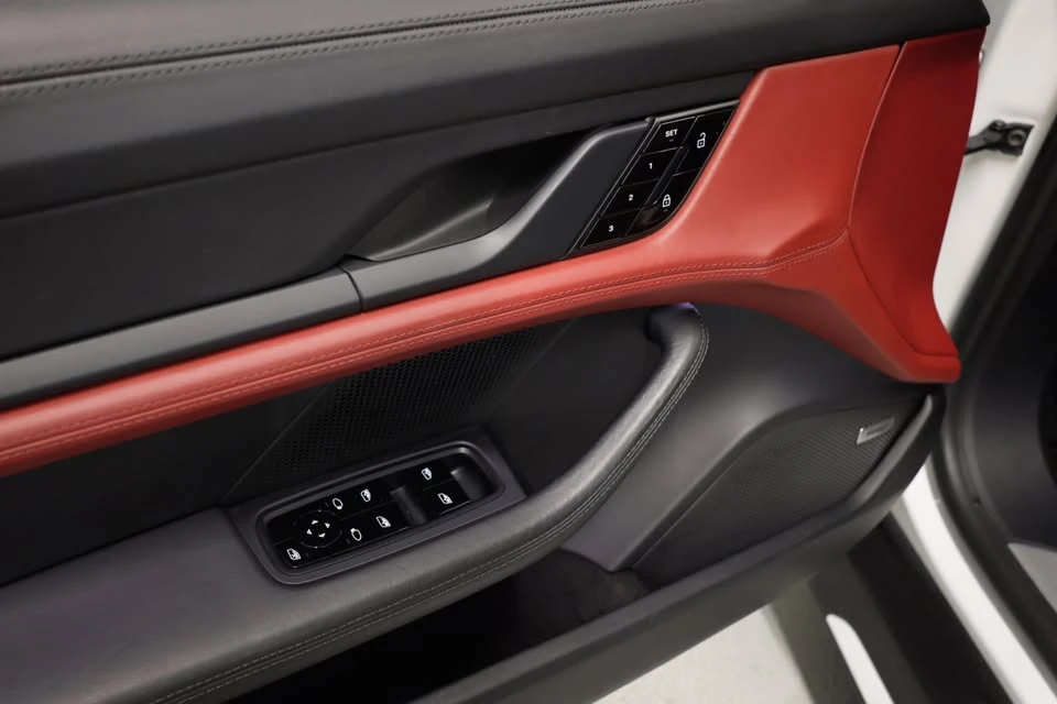 2020 Porsche Taycan Turbo - Image 20 of 20