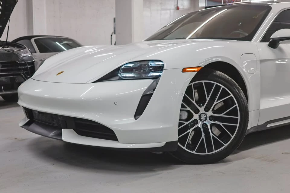 2020 Porsche Taycan Turbo - Image 2 of 20