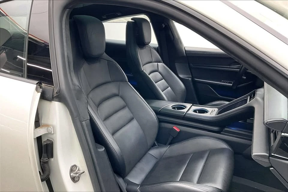 2020 Porsche Taycan Turbo - Image 11 of 20