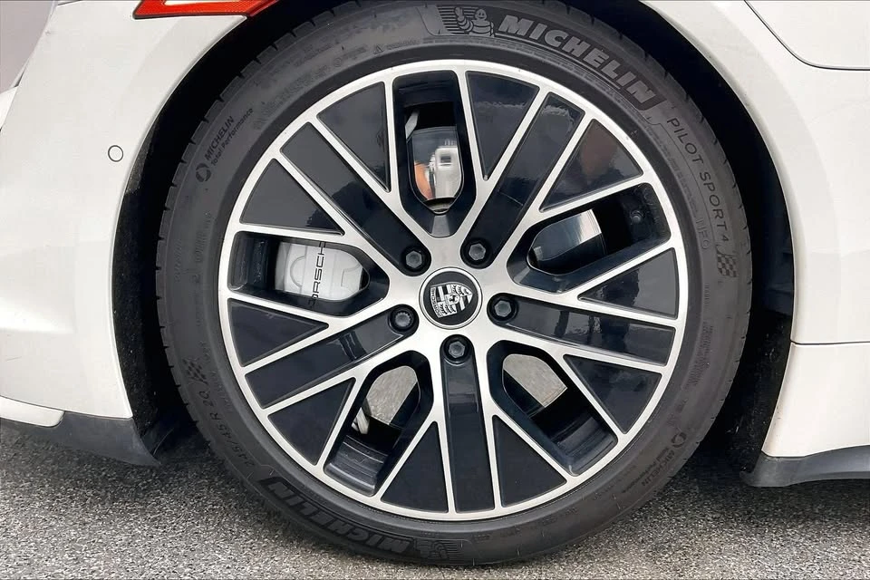 2020 Porsche Taycan Turbo - Image 12 of 20