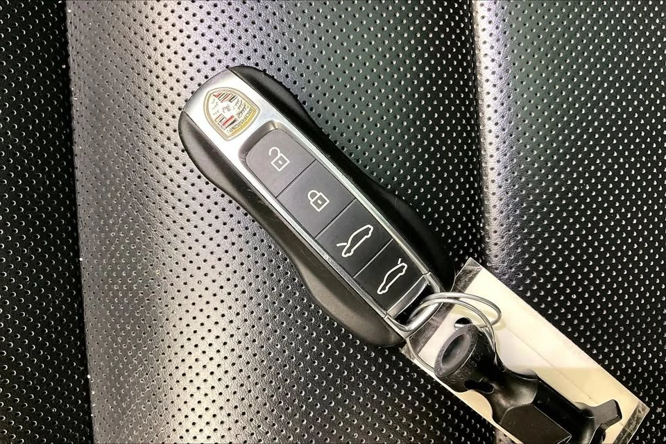 2020 Porsche Taycan Turbo - Image 20 of 20