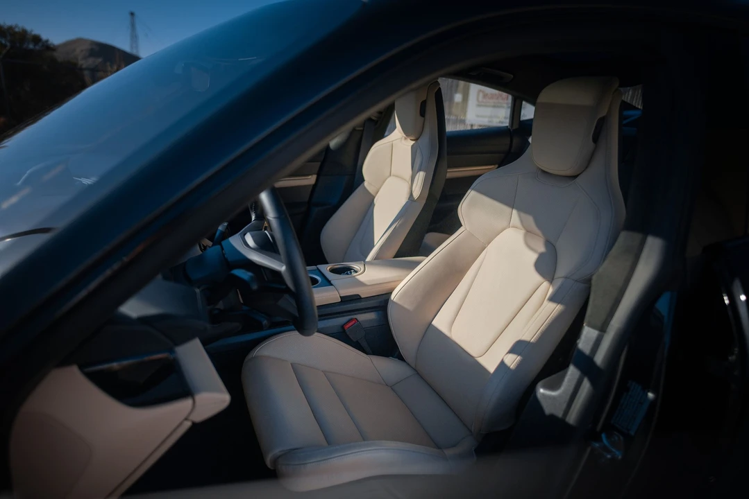 2020 Porsche Taycan Turbo S - Image 3 of 8