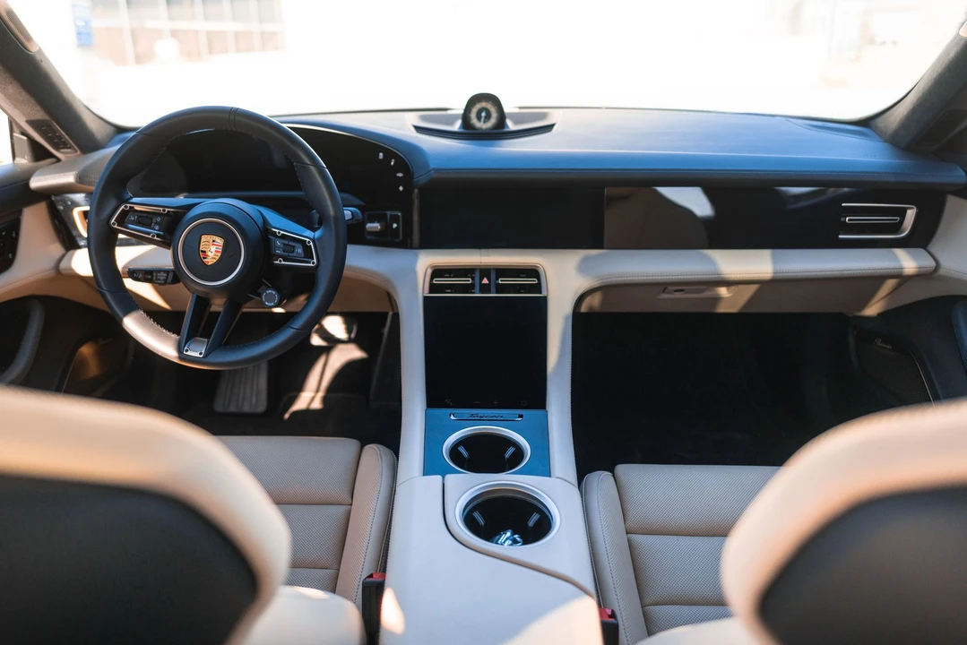 2020 Porsche Taycan Turbo S - Image 4 of 8