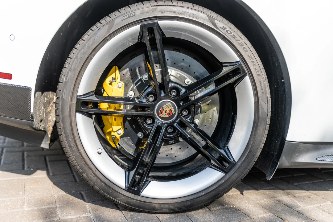 2020 Porsche Taycan Turbo - Image 25 of 31