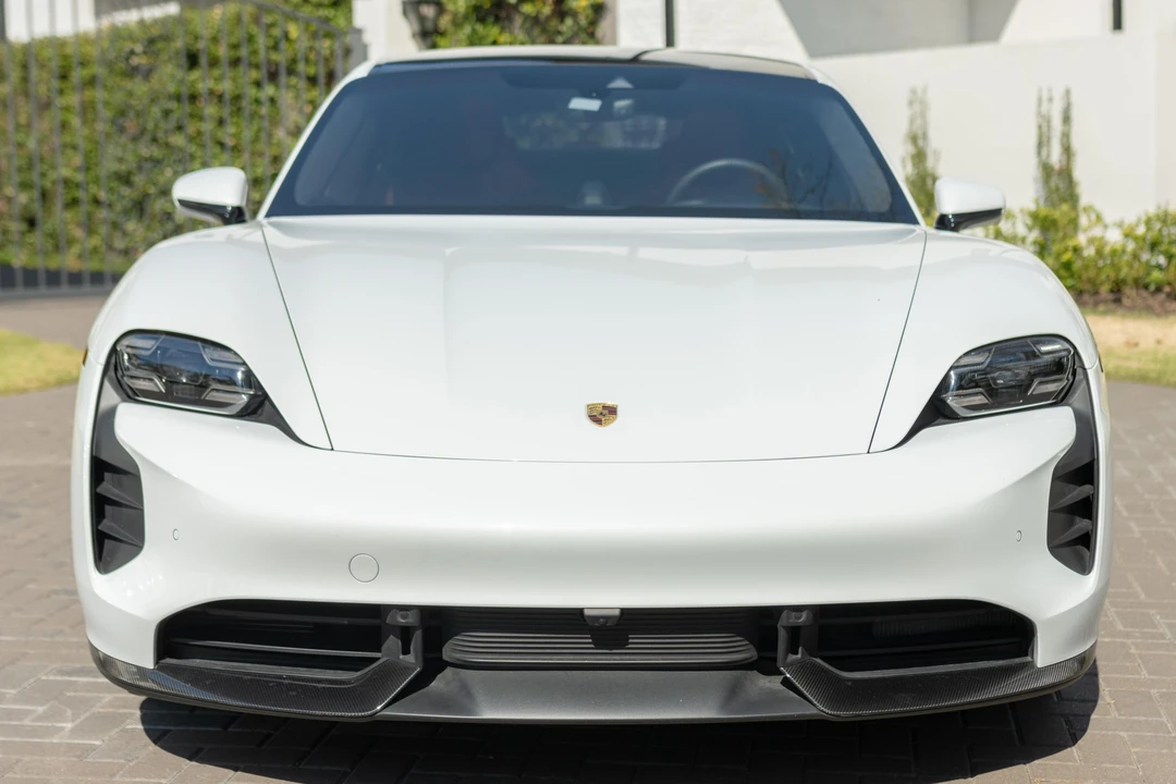 2020 Porsche Taycan Turbo - Image 2 of 31