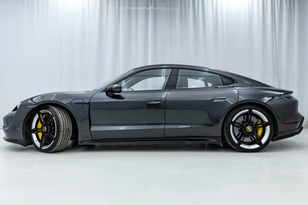 2020 Porsche Taycan Turbo S - Image 21 of 30