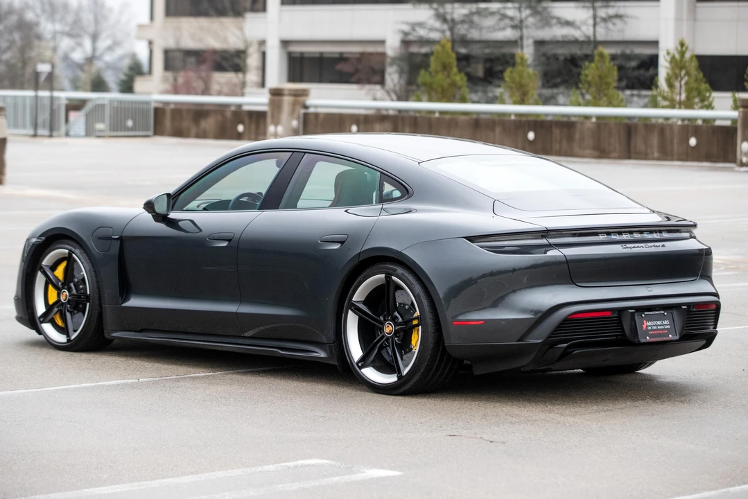 2020 Porsche Taycan Turbo S - Image 11 of 30