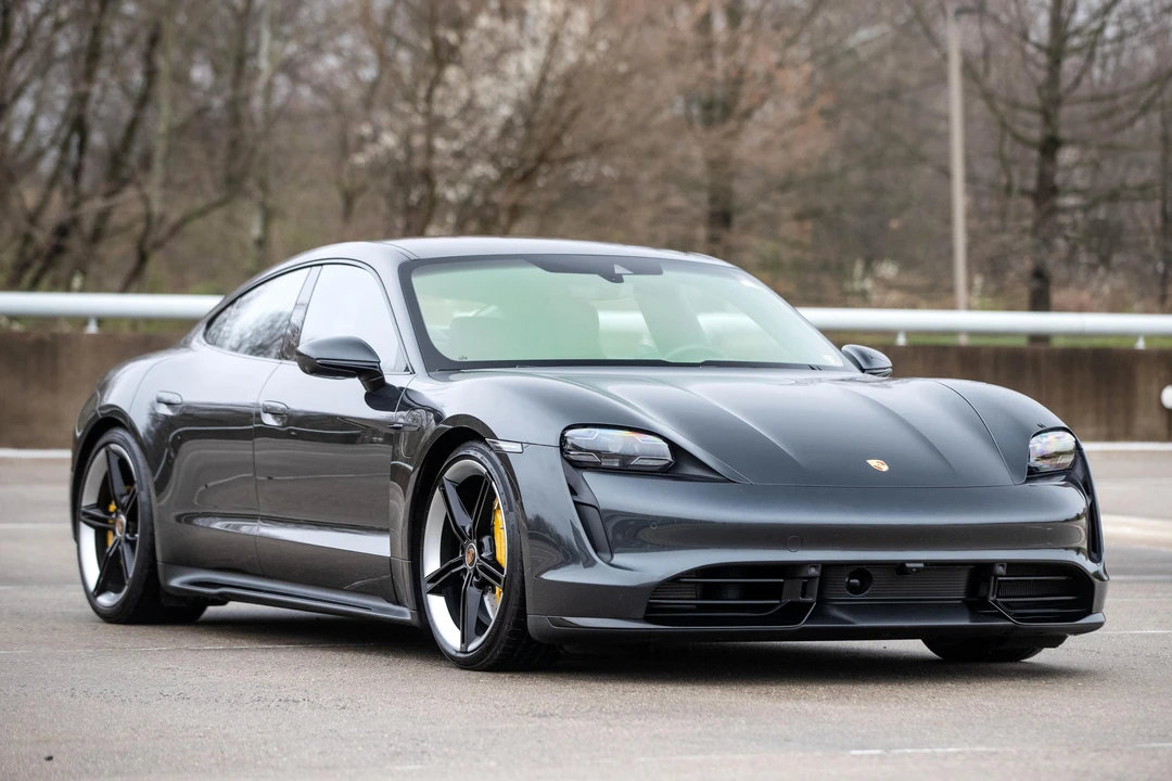 2020 Porsche Taycan Turbo S - Image 16 of 30