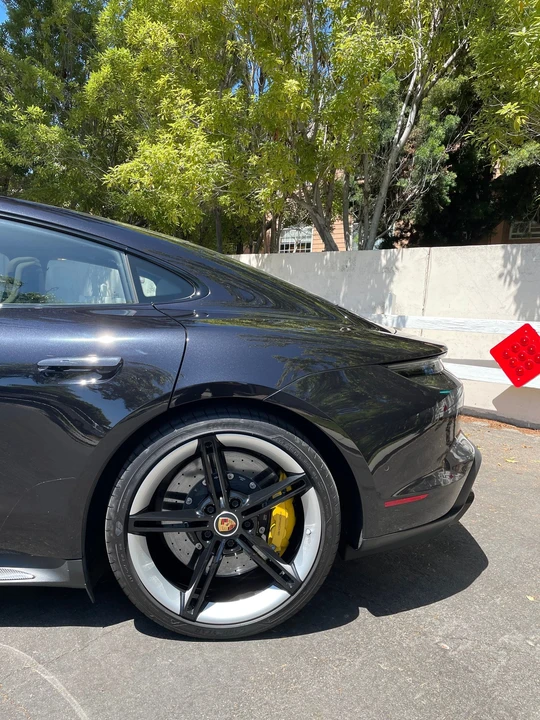2020 Porsche Taycan Turbo S - Image 5 of 31