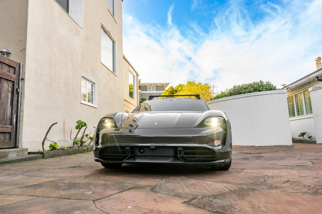 2020 Porsche Taycan Turbo S - Image 7 of 31