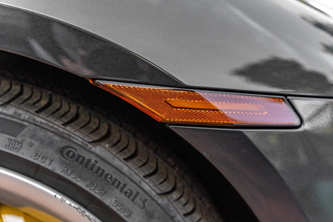 2020 Porsche Taycan Turbo S - Image 18 of 31