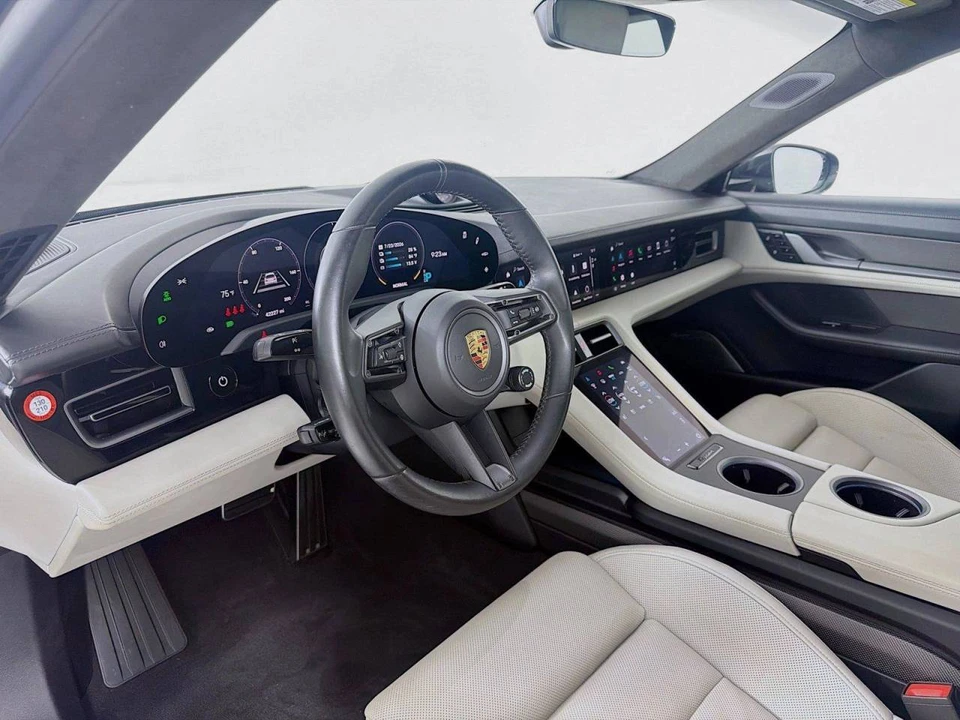 2020 Porsche Taycan Turbo S - Image 4 of 5