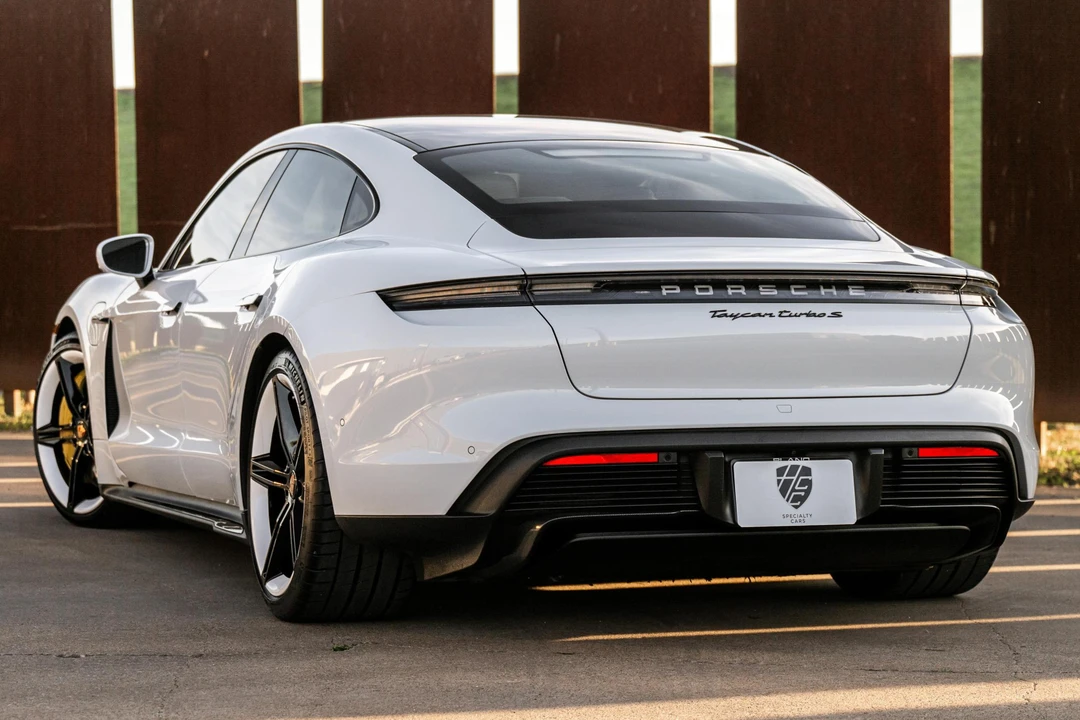 2020 Porsche Taycan Turbo S - Image 5 of 31