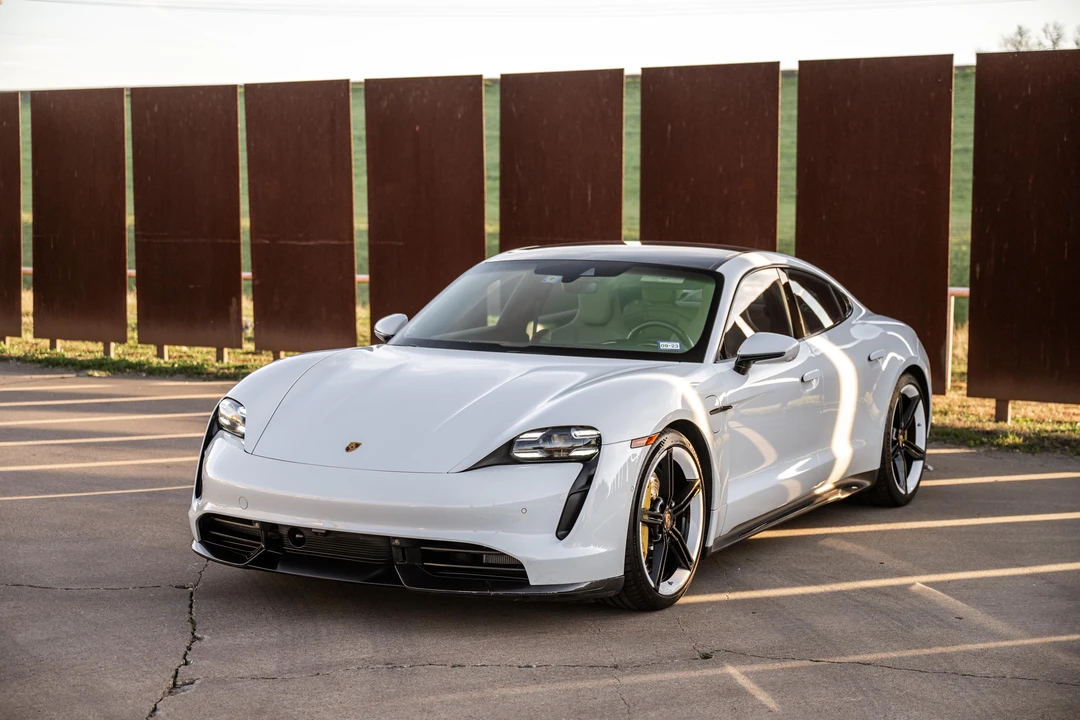 2020 Porsche Taycan Turbo S - Image 8 of 31